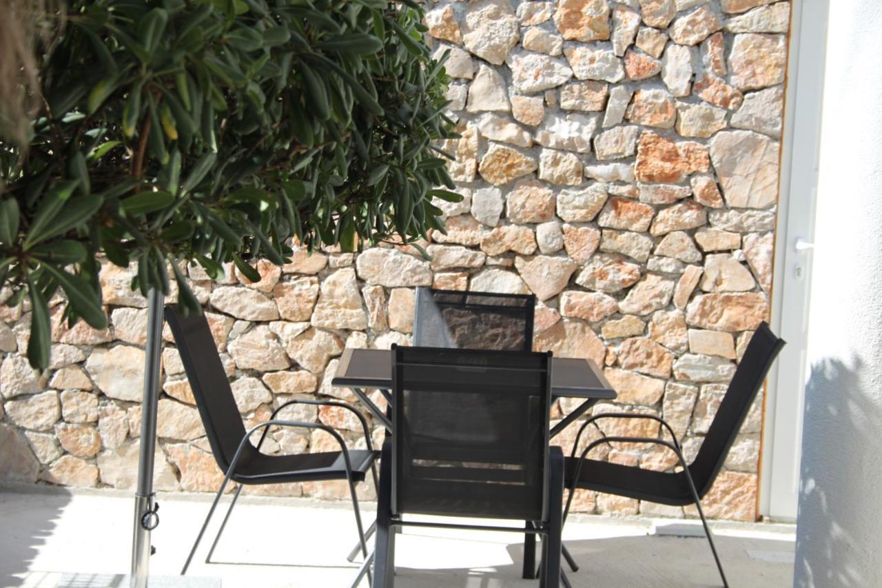 Apartmani "Mali Mago" Tribalj Εξωτερικό φωτογραφία